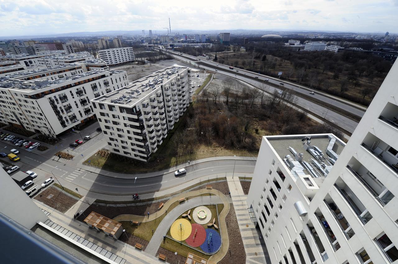 Romantic Sky Apartment- 15th Floor Апартаменти